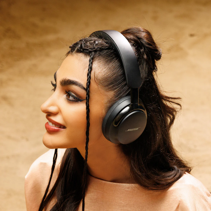 QuietComfort Ultra – CustomTune, 30-Hour Battery, Noise Cancelling