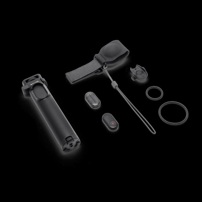 INSTA360 FOLDABLE 2-IN-IN STICK REMOTE KIT (1/4 MOUNT) CINSCAVV