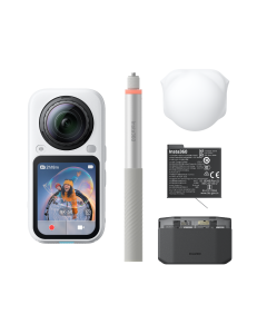 Insta360 X6 Essentials Bundle Arctic White Action Camera CINSABXA_X604